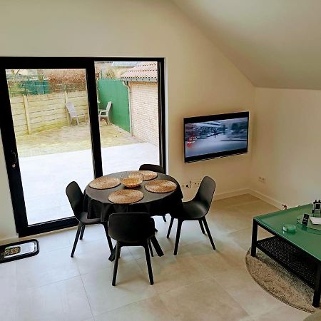 Casa Roman Zonhoven ภายนอก รูปภาพ