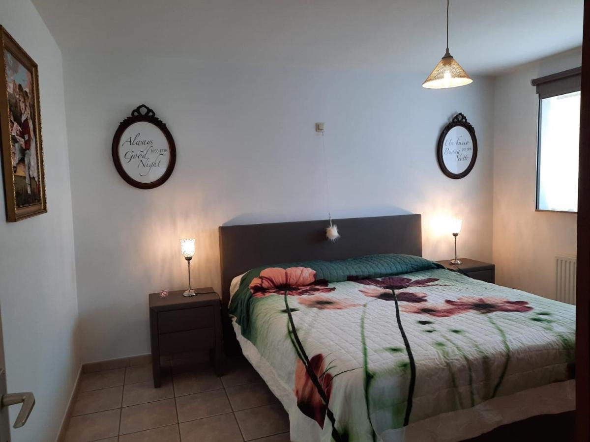 Casa Roman Zonhoven ภายนอก รูปภาพ