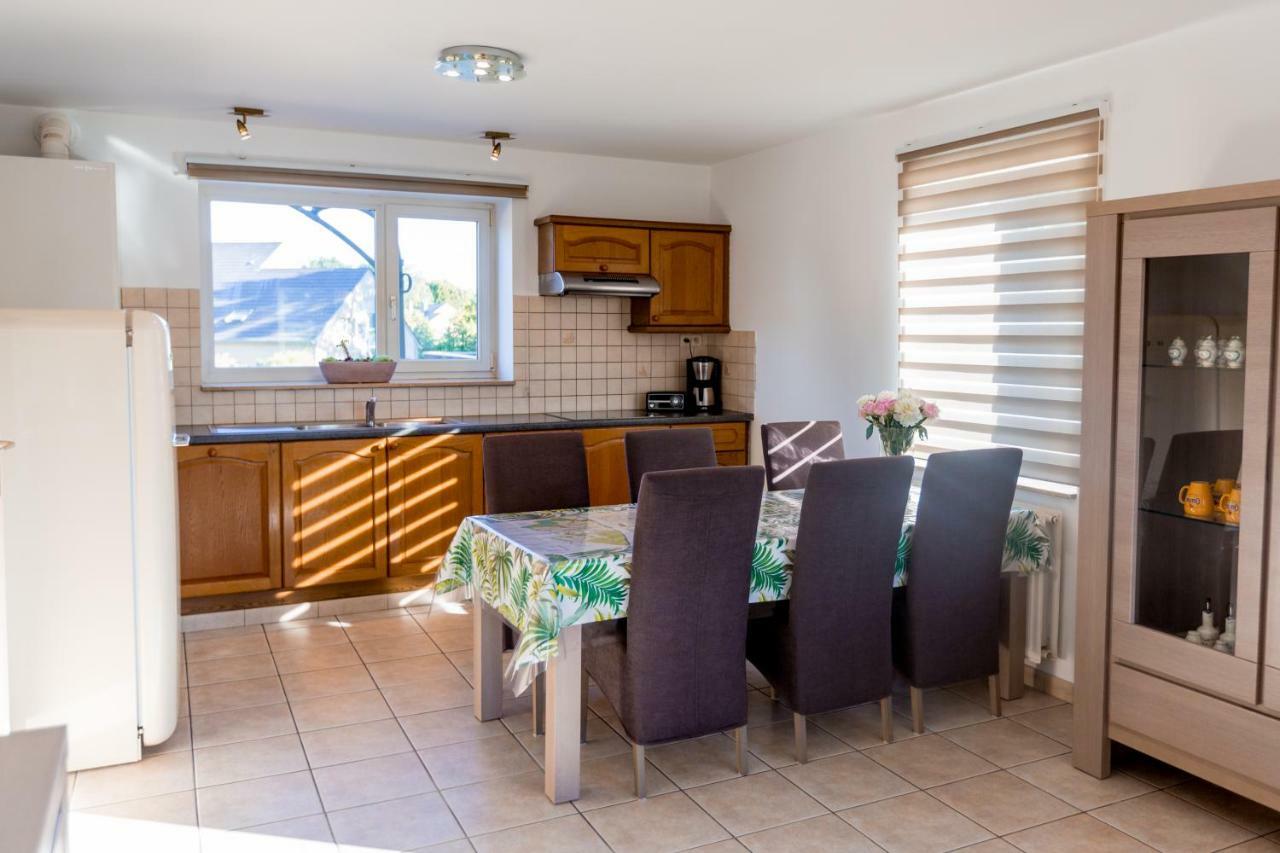 Casa Roman Zonhoven ภายนอก รูปภาพ